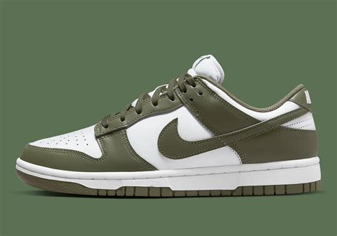 nike dunk low olive herren|nike dunk low sneakers.